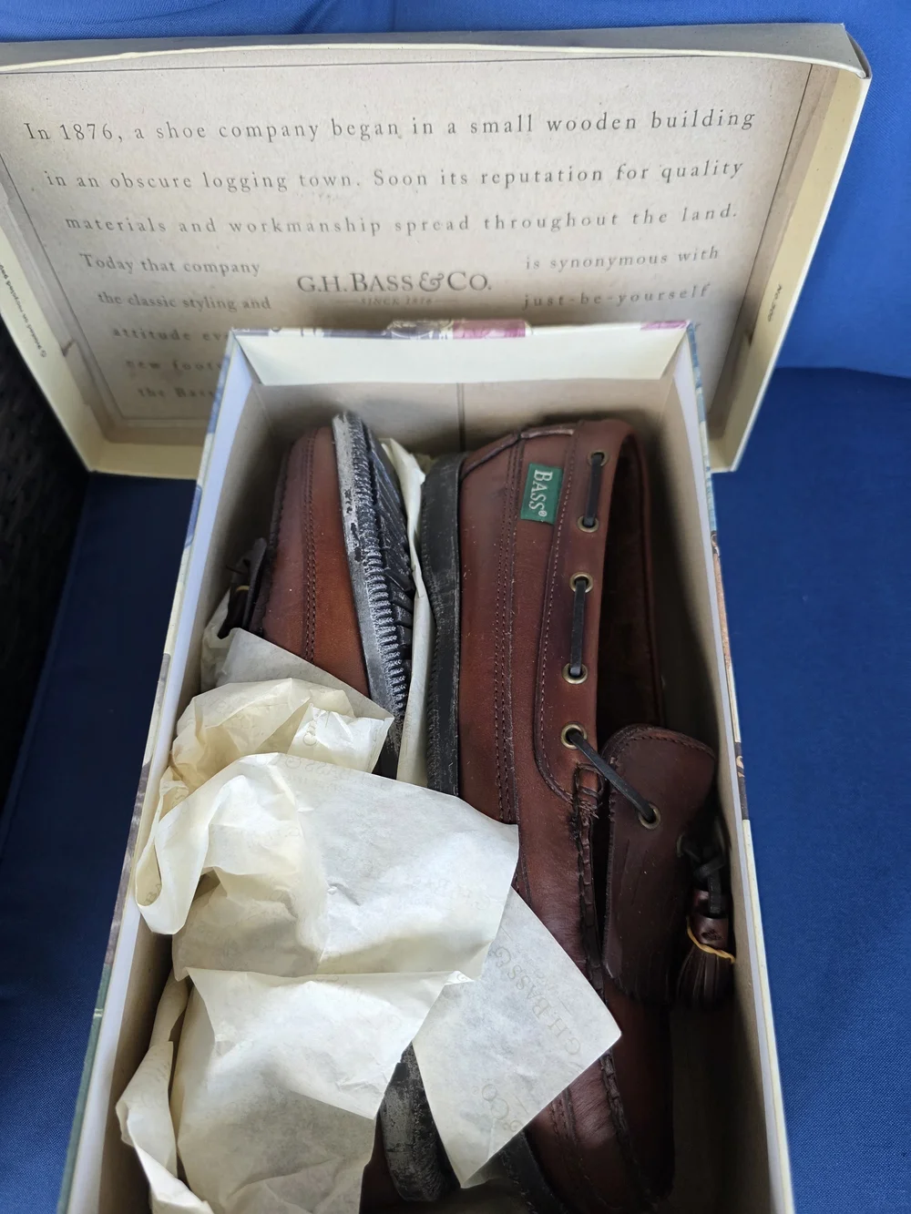 G.H. Bass & Co. Dark Brown Flint Boat Shoes 9.5W NIB Deck Shoes Coastal